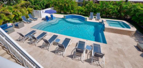 AMAZING Studio Close to the Peanut Island!